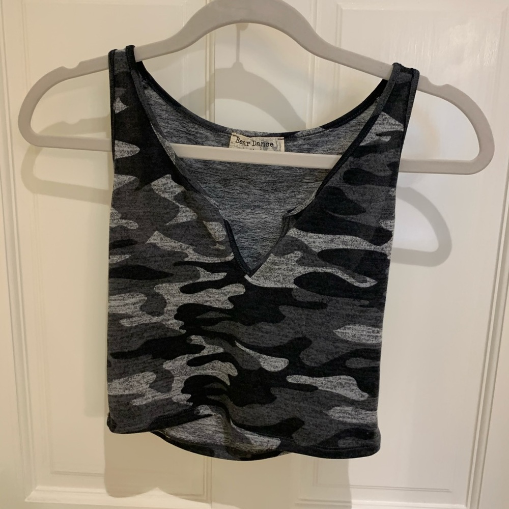 Cropped camo tank with neck cutout NEVER WORN